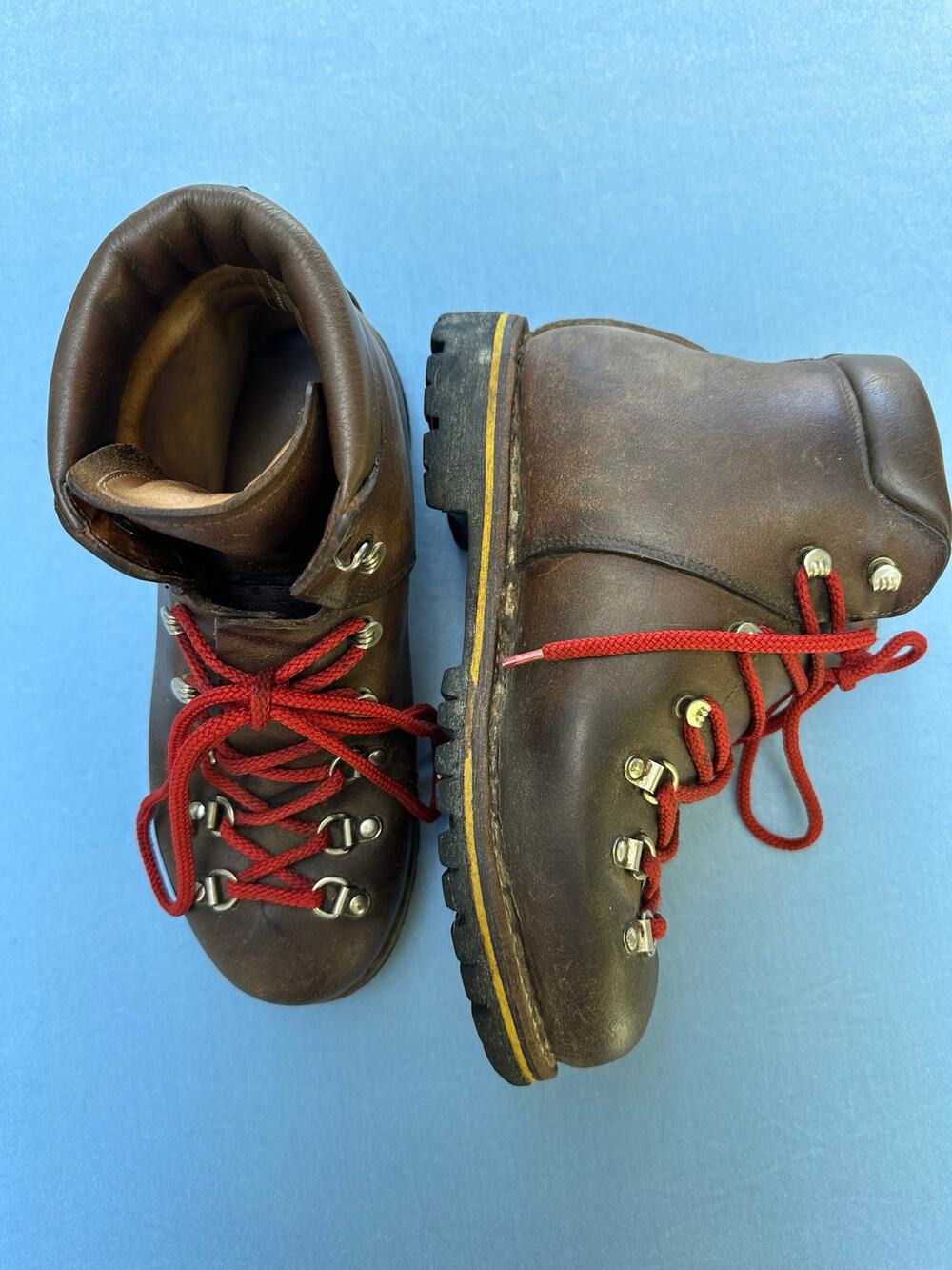 Raichle Brown Leather Hiking Boots Mountaineering Swiss Made Men's Size 8